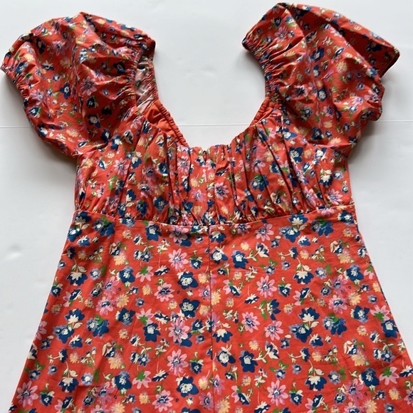 WAYF Red Floral Ditsy Print Puff Sleeve Milkmaid Mini Dress Medium - Picture 9 of 10